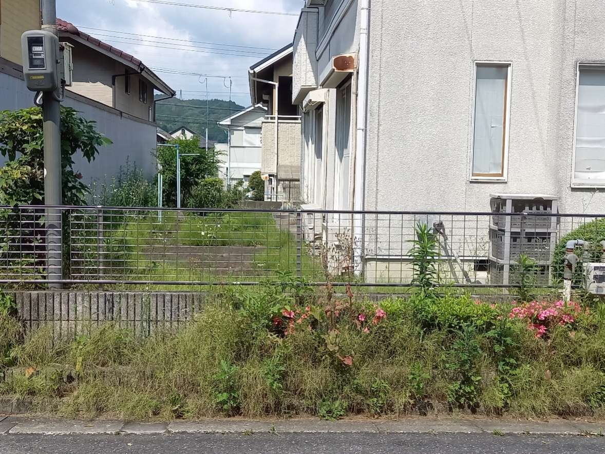 大阪府豊能群O様邸宅剪定・草刈り・刈込剪定をしました！植木屋京都みなみ園